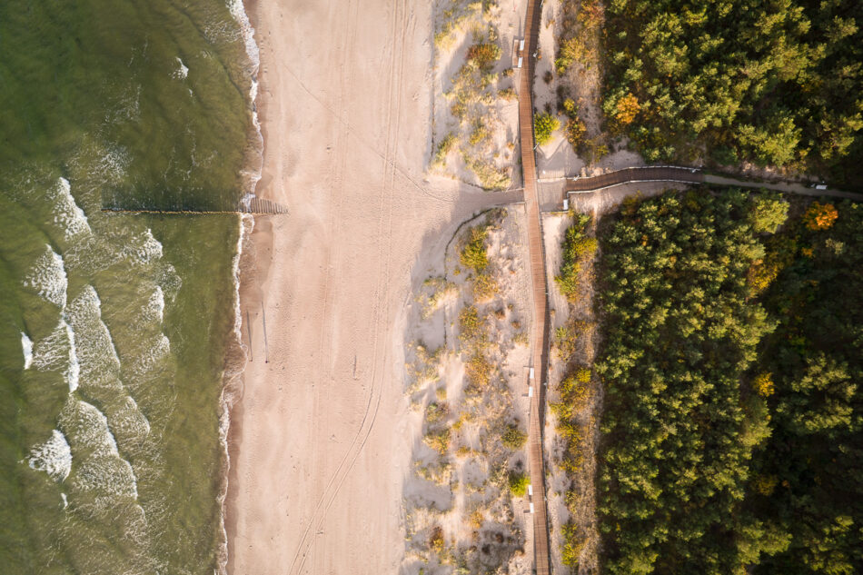 Dziwnów plaża dron